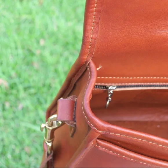 Vintage Coach Court Bag #9870 British Tan Leather | USA Made - Picture 11 of 14